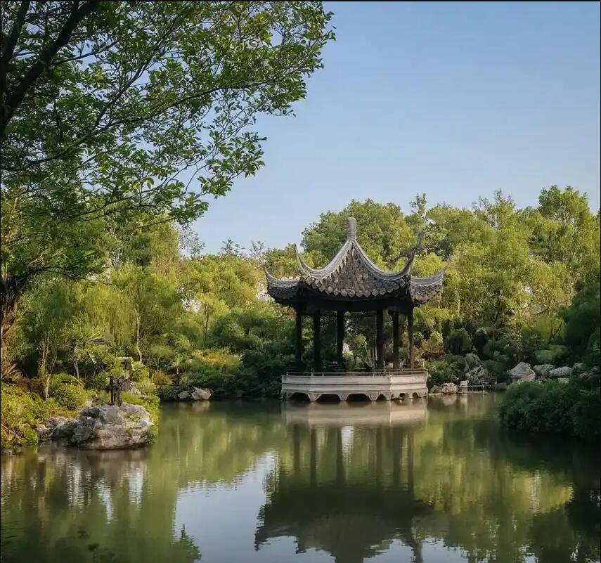 大连曼山餐饮有限公司